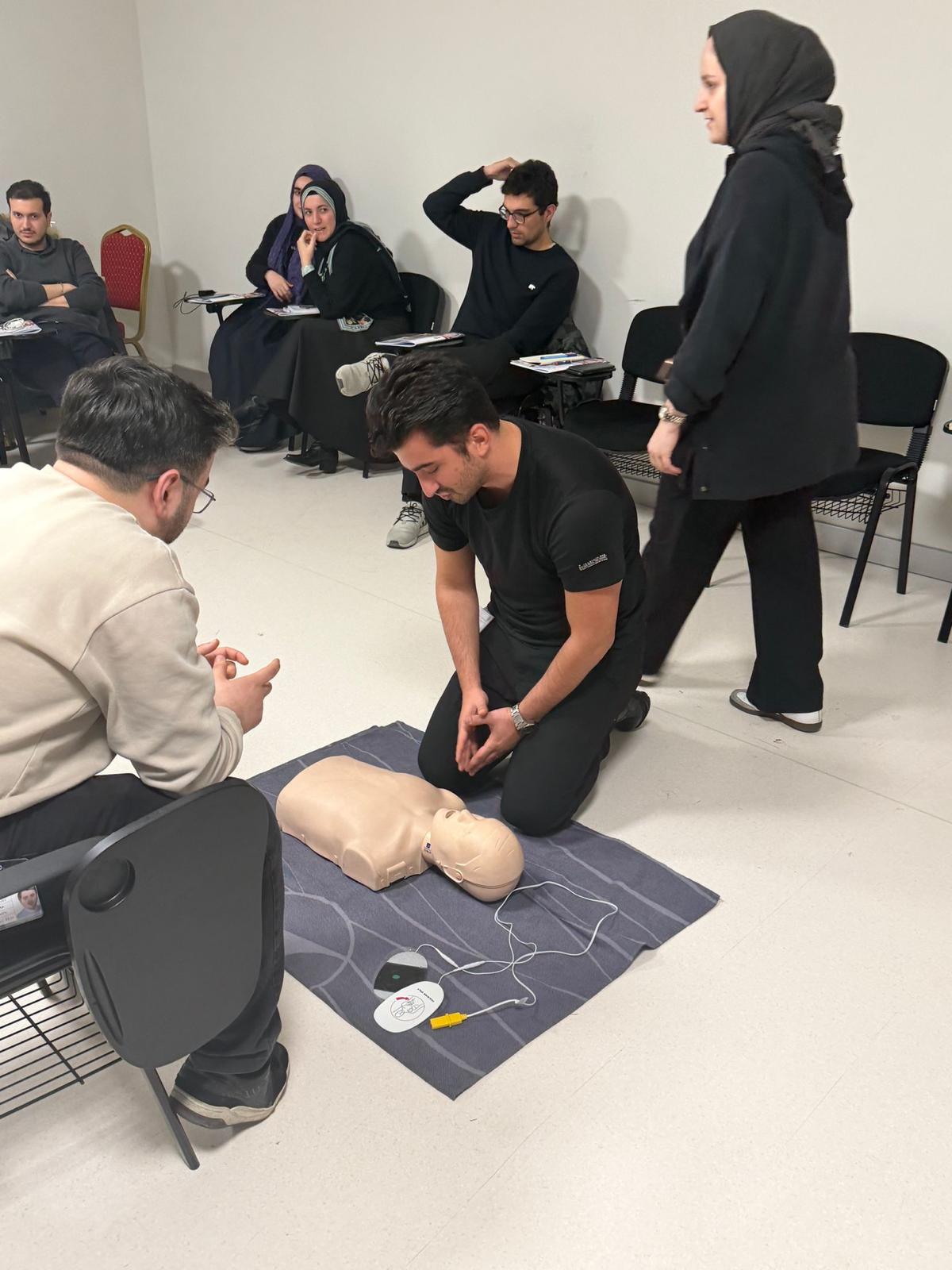 İlk yardım eğitimi pratik uygulama